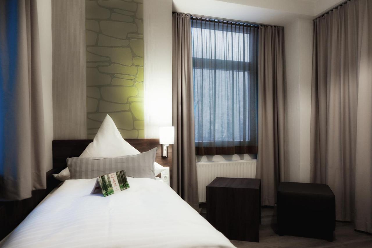 Konsumhotel Am Park Оберхоф Экстерьер фото
