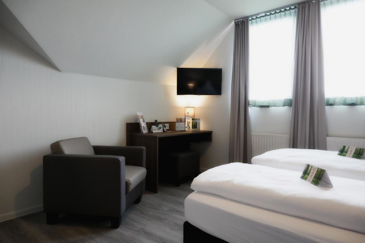 Konsumhotel Am Park Оберхоф Экстерьер фото