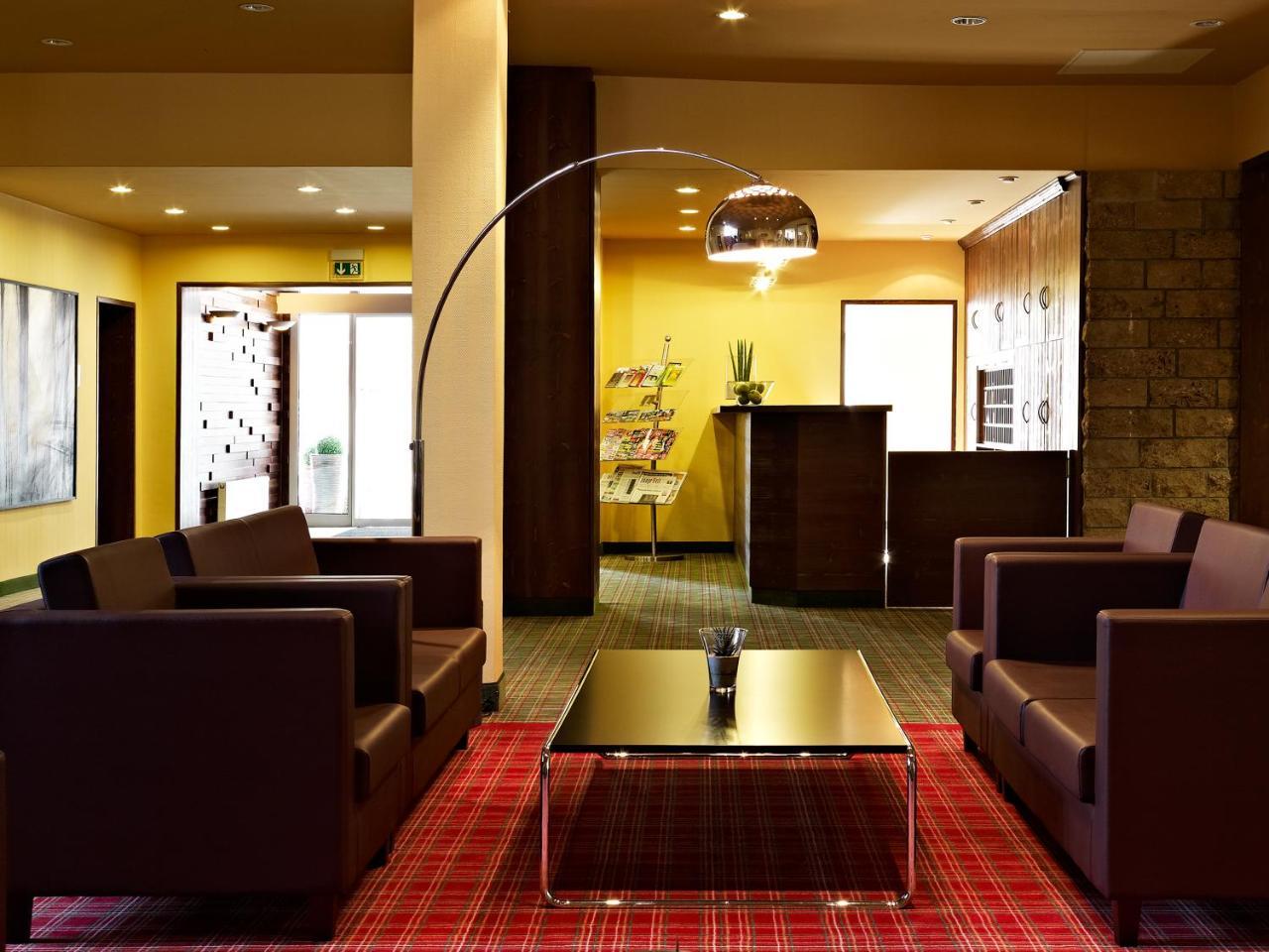 Konsumhotel Am Park Оберхоф Экстерьер фото